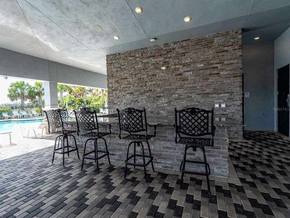 For Sale: $400,000 (3 beds, 2 baths, 1510 Square Feet)