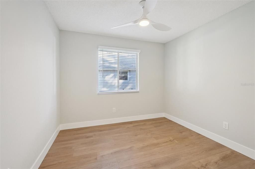 В аренду: $2,199 (3 спален, 2 ванн, 1250 Квадратных фут)