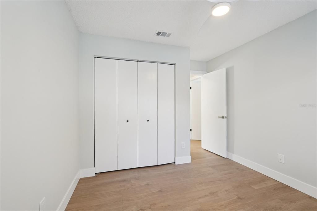 В аренду: $2,199 (3 спален, 2 ванн, 1250 Квадратных фут)