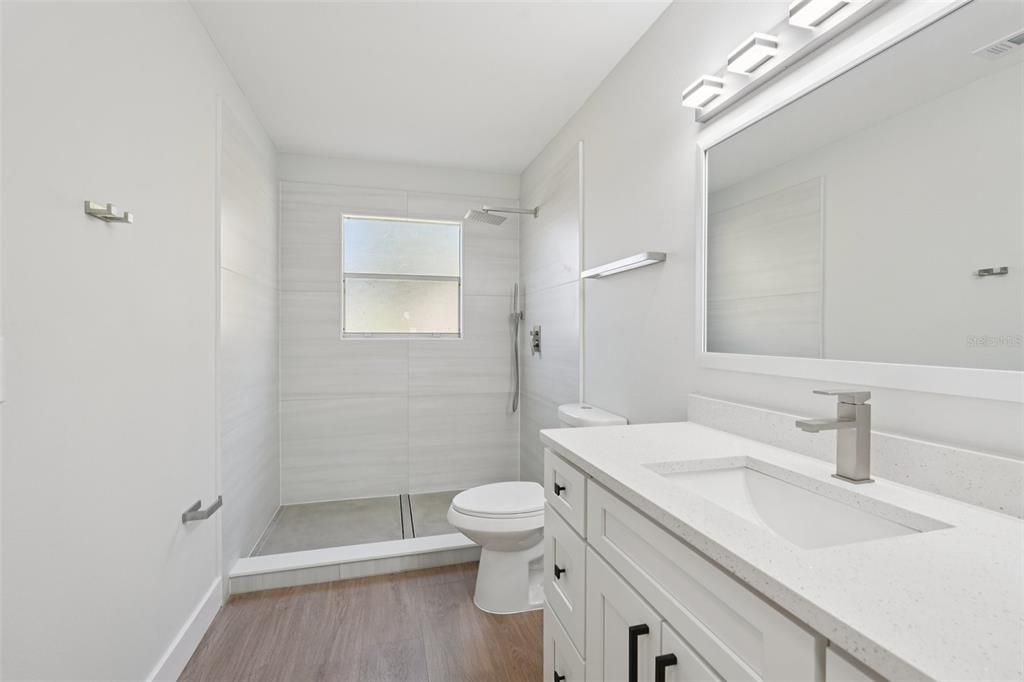 В аренду: $2,199 (3 спален, 2 ванн, 1250 Квадратных фут)