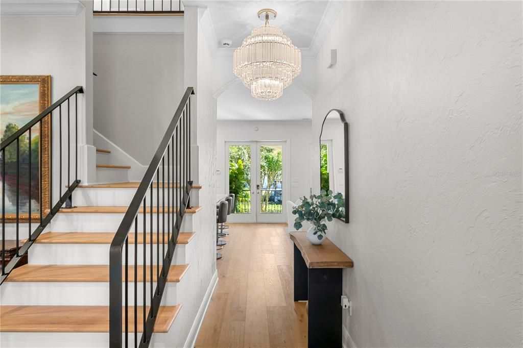 Activo con contrato: $2,350,000 (4 camas, 3 baños, 3461 Pies cuadrados)