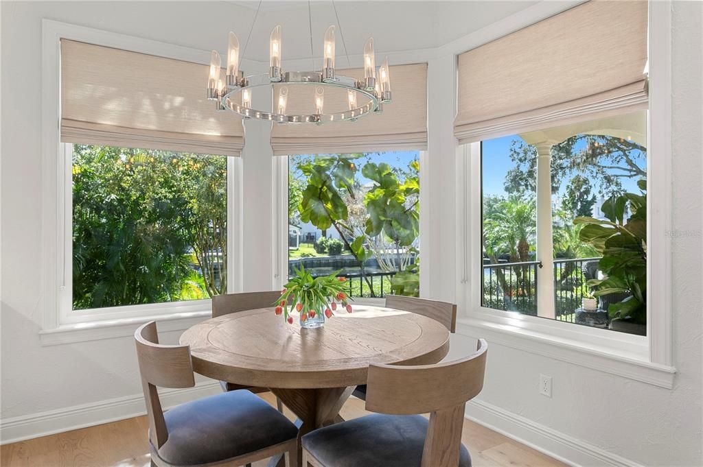 Activo con contrato: $2,350,000 (4 camas, 3 baños, 3461 Pies cuadrados)