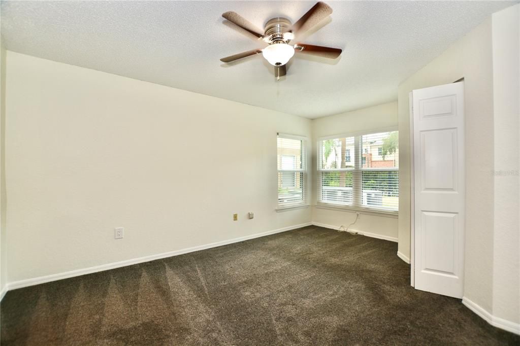 В аренду: $3,800 (3 спален, 2 ванн, 1481 Квадратных фут)