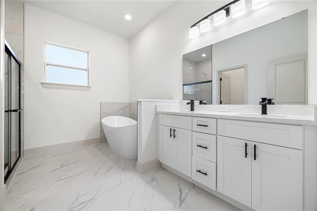 Active With Contract: $349,900 (4 beds, 2 baths, 1695 Square Feet)