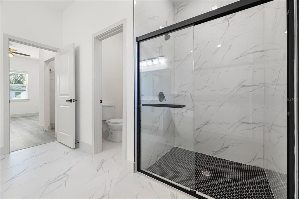 Active With Contract: $349,900 (4 beds, 2 baths, 1695 Square Feet)