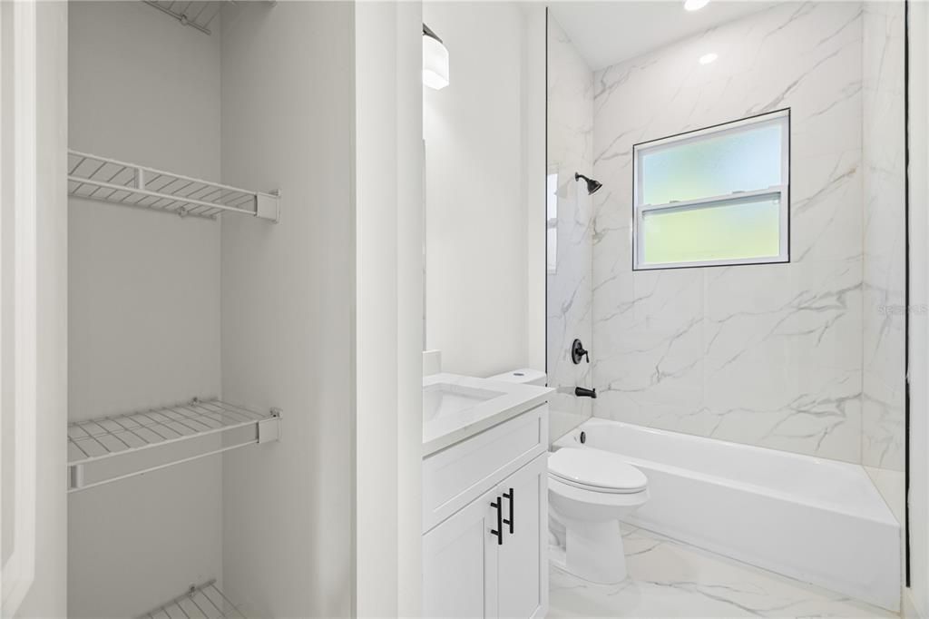 Active With Contract: $349,900 (4 beds, 2 baths, 1695 Square Feet)