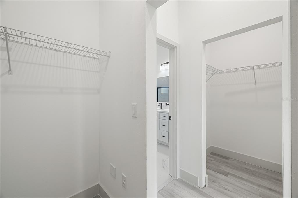 Active With Contract: $349,900 (4 beds, 2 baths, 1695 Square Feet)