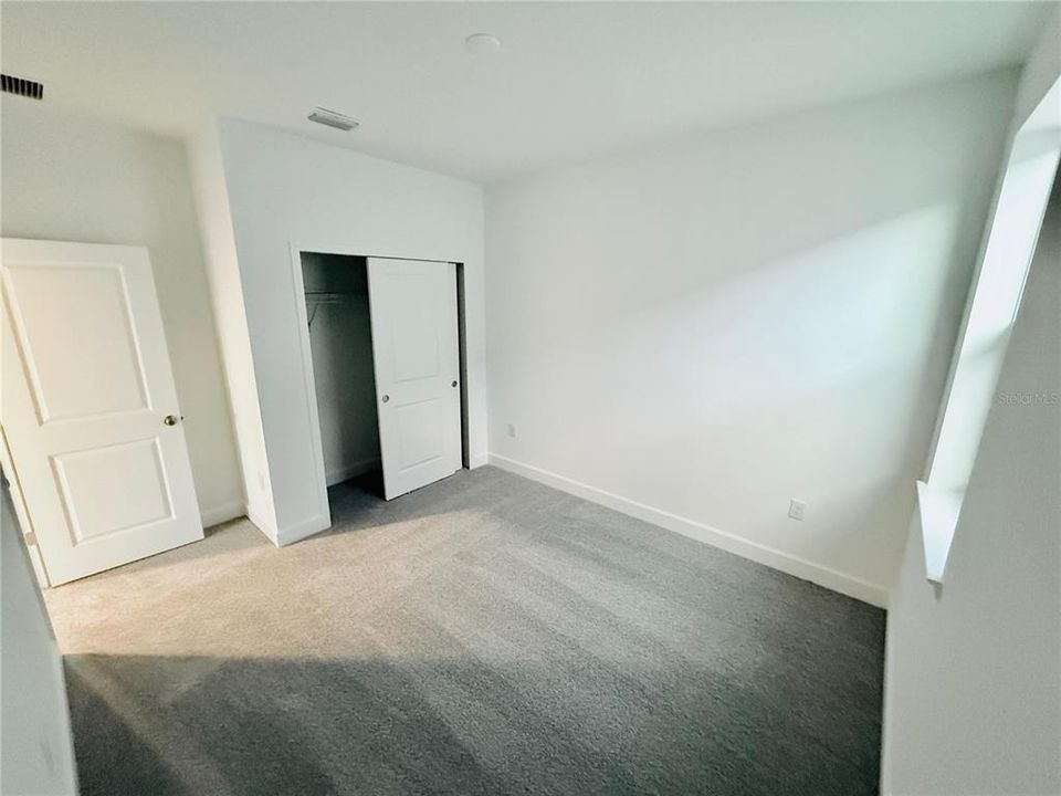 出租: $3,900 (5 贝兹, 4 浴室, 2148 平方英尺)