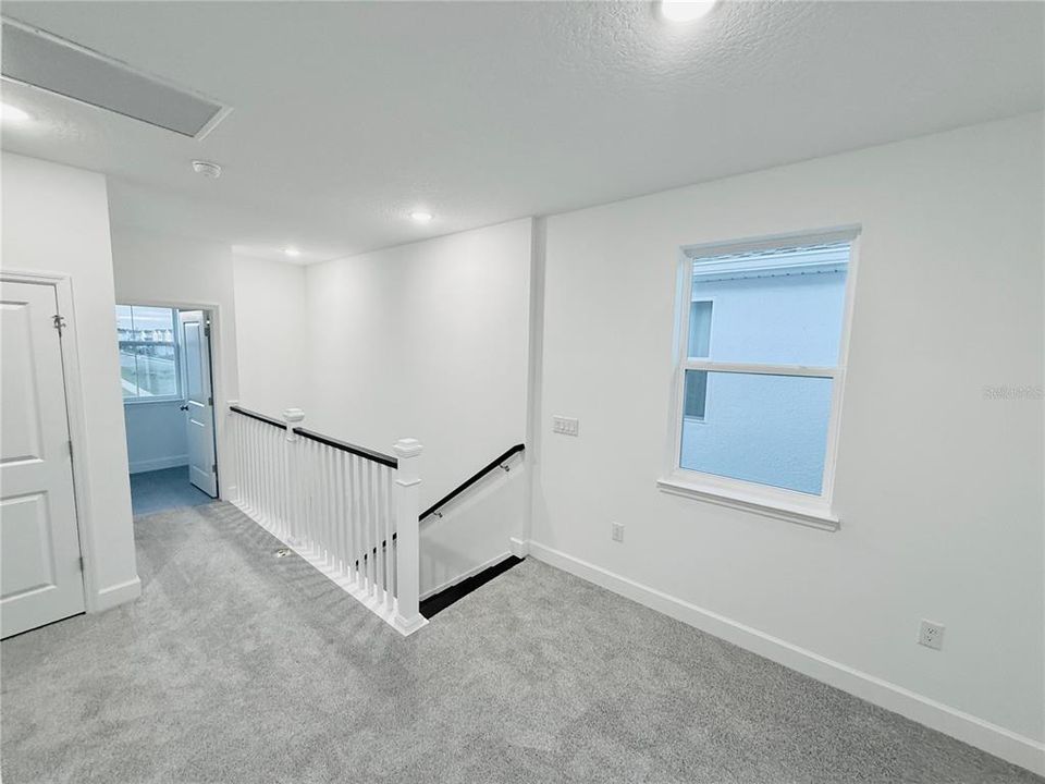 出租: $3,900 (5 贝兹, 4 浴室, 2148 平方英尺)