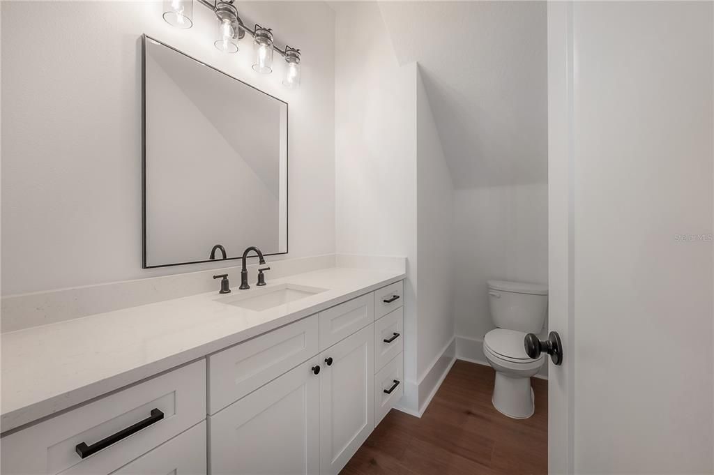 На продажу: $772,000 (3 спален, 2 ванн, 2376 Квадратных фут)