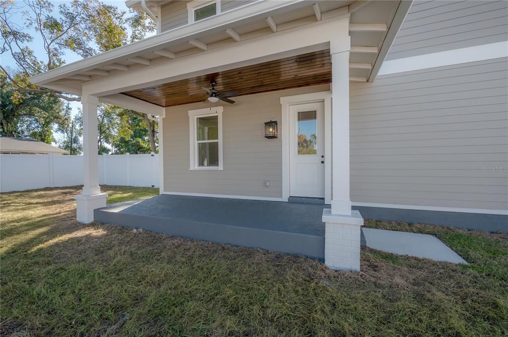 На продажу: $772,000 (3 спален, 2 ванн, 2376 Квадратных фут)