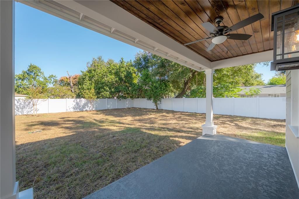 На продажу: $772,000 (3 спален, 2 ванн, 2376 Квадратных фут)