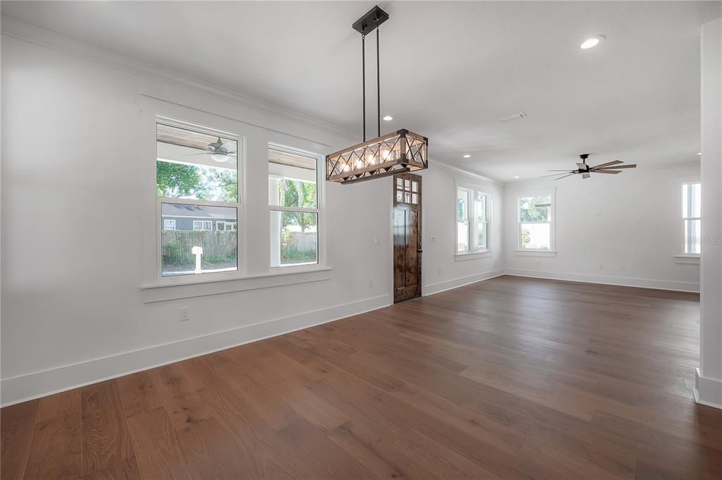 На продажу: $772,000 (3 спален, 2 ванн, 2376 Квадратных фут)