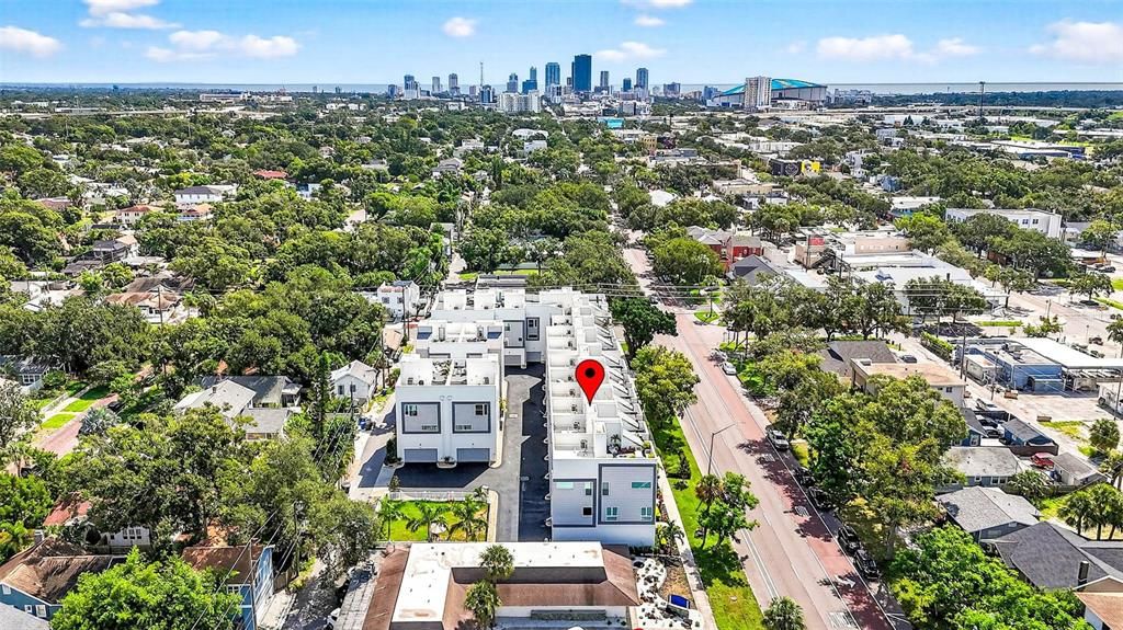 For Rent: $5,000 (3 beds, 3 baths, 1906 Square Feet)