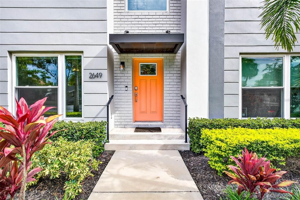 For Rent: $5,000 (3 beds, 3 baths, 1906 Square Feet)