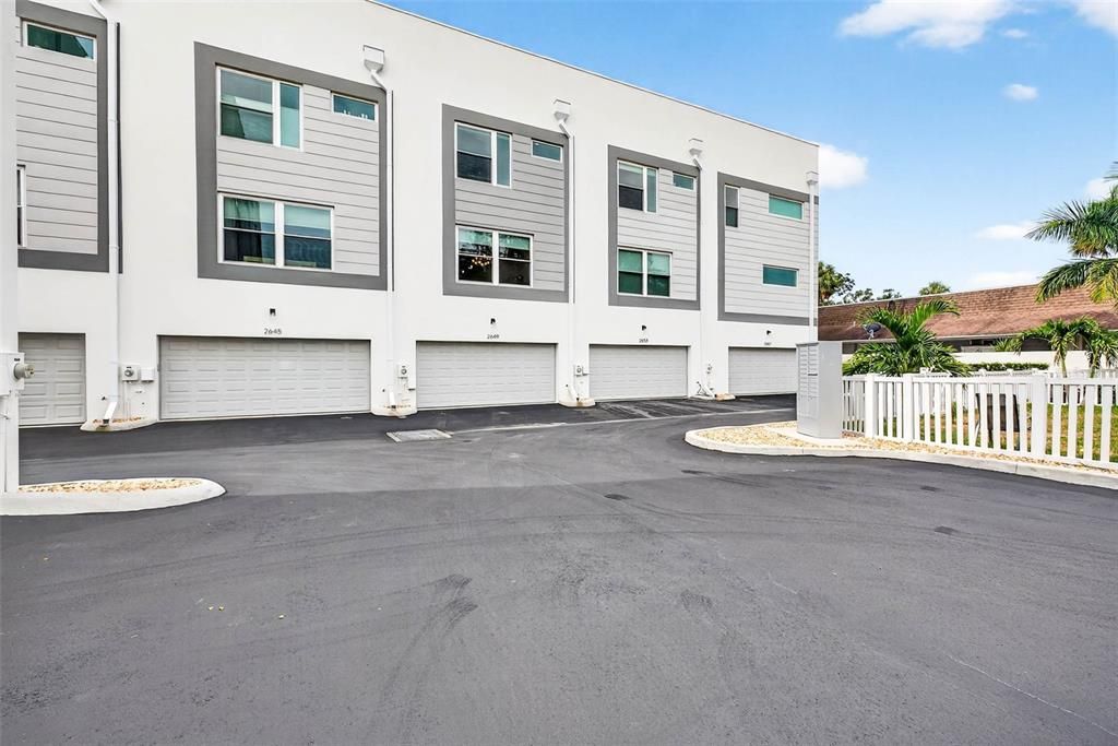 For Rent: $5,000 (3 beds, 3 baths, 1906 Square Feet)