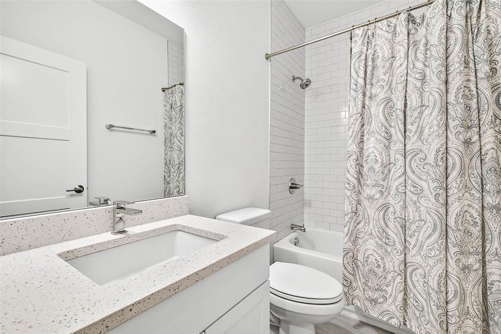 For Rent: $5,000 (3 beds, 3 baths, 1906 Square Feet)