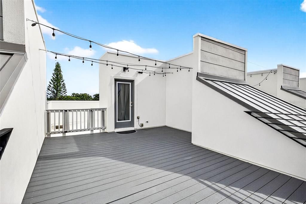 For Rent: $5,000 (3 beds, 3 baths, 1906 Square Feet)