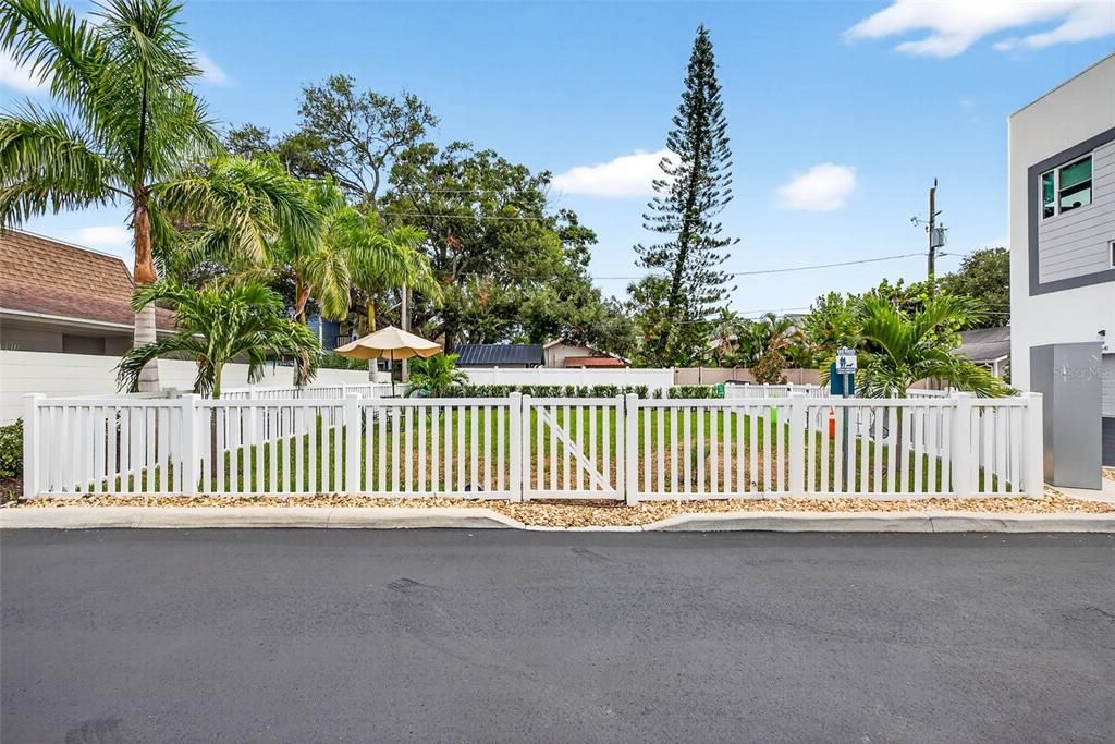 For Rent: $5,000 (3 beds, 3 baths, 1906 Square Feet)