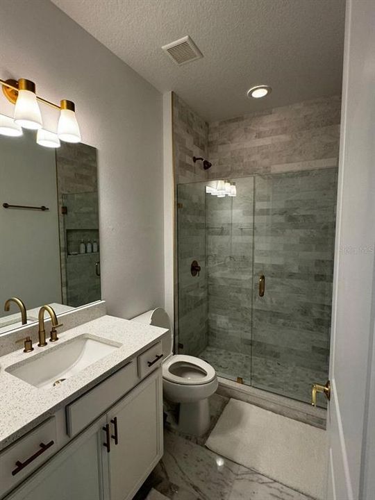 For Rent: $5,000 (3 beds, 2 baths, 2114 Square Feet)