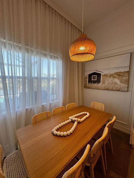 For Rent: $5,000 (3 beds, 2 baths, 2114 Square Feet)