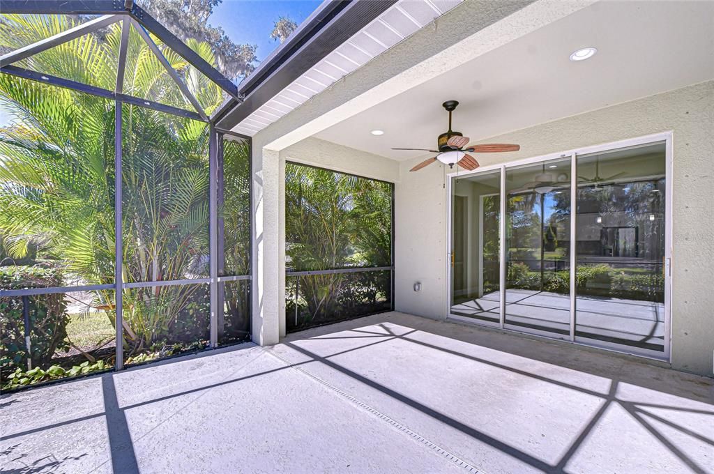 На продажу: $369,000 (2 спален, 2 ванн, 1525 Квадратных фут)