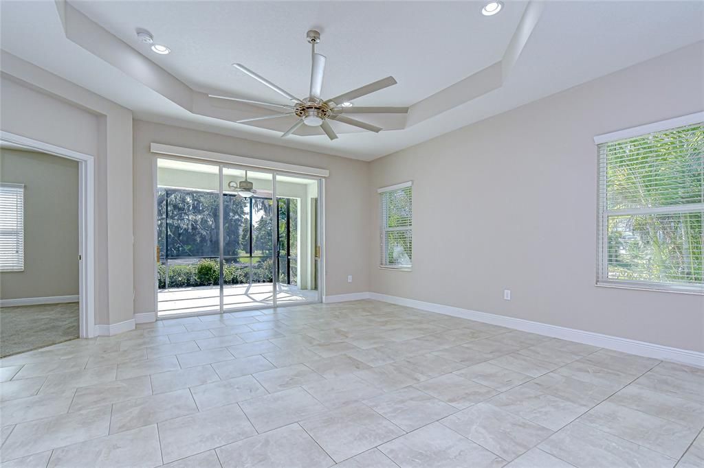 На продажу: $369,000 (2 спален, 2 ванн, 1525 Квадратных фут)