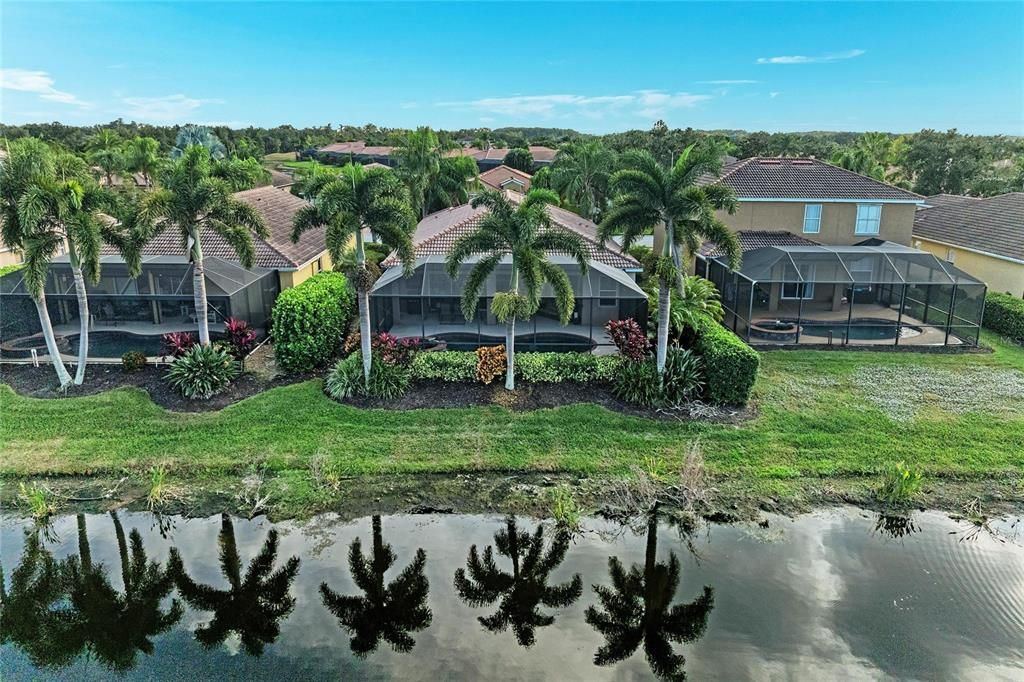 Под контрактом: $549,900 (3 спален, 2 ванн, 1866 Квадратных фут)