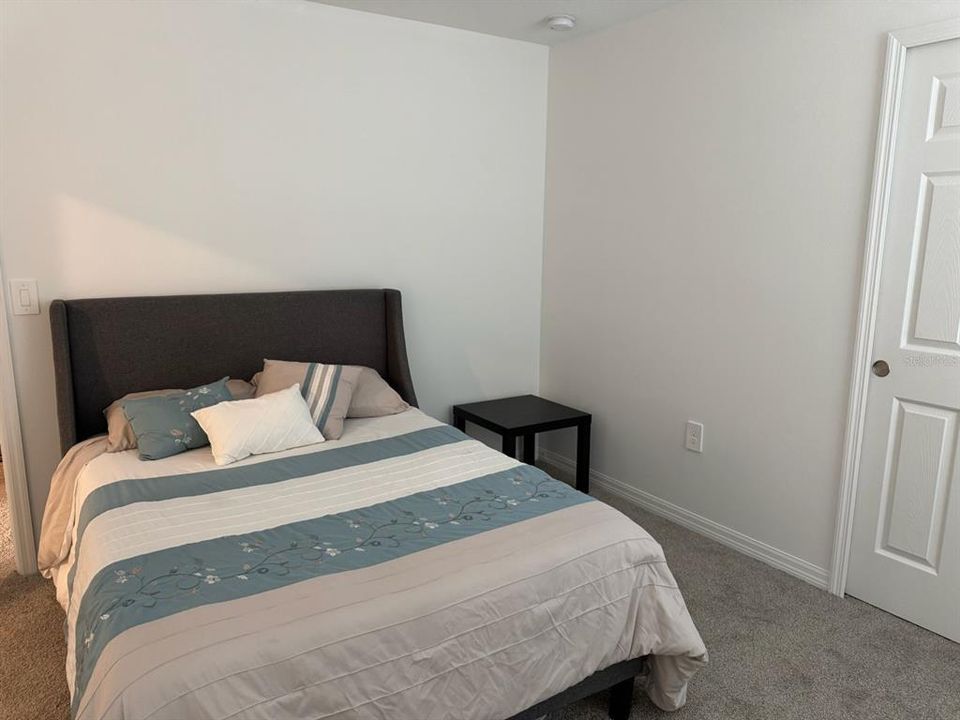 En Renta: $2,300 (3 camas, 2 baños, 1566 Pies cuadrados)