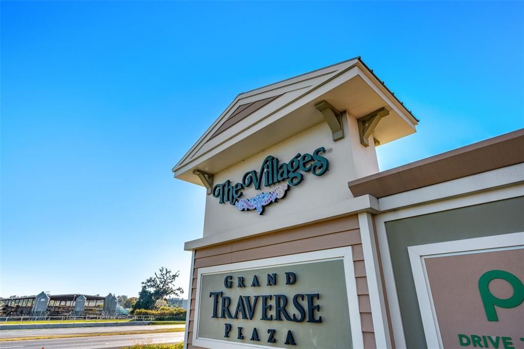 На продажу: $347,900 (2 спален, 2 ванн, 1295 Квадратных фут)