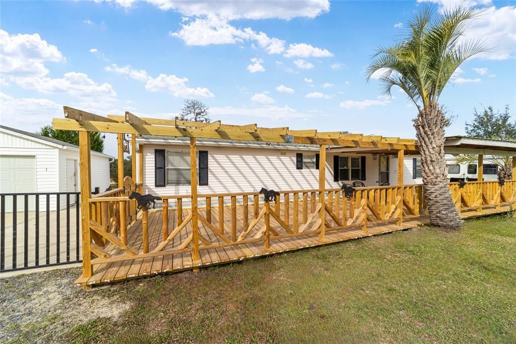 For Sale: $400,000 (3 beds, 2 baths, 1620 Square Feet)