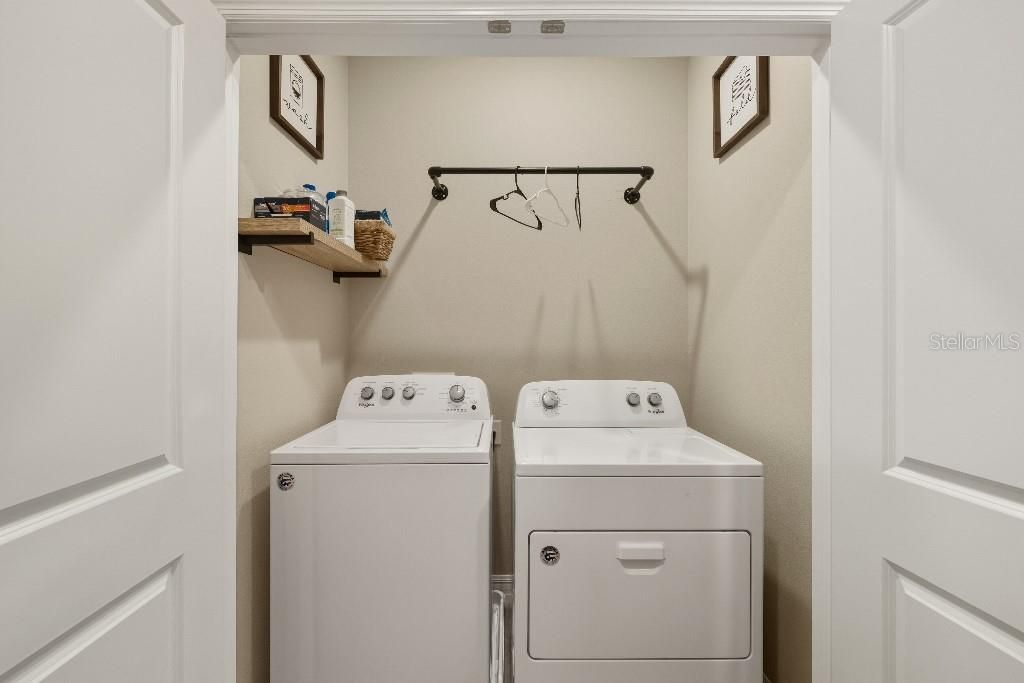 待售: $280,000 (3 贝兹, 2 浴室, 1690 平方英尺)