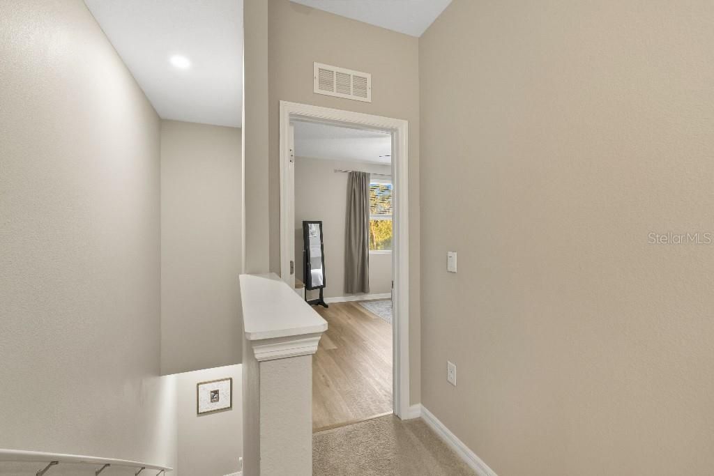 待售: $280,000 (3 贝兹, 2 浴室, 1690 平方英尺)