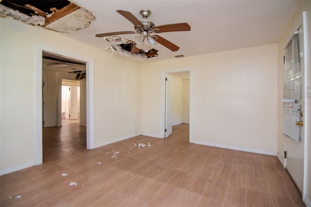 Active With Contract: $329,000 (0.99 acres)