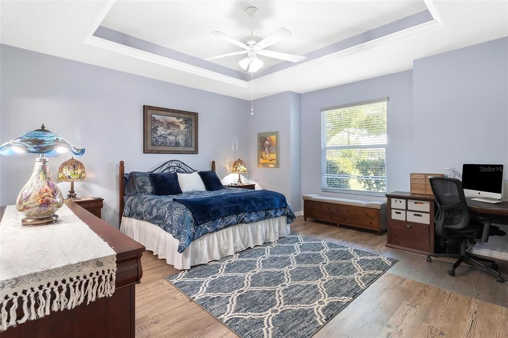 En Venta: $489,000 (3 camas, 2 baños, 2233 Pies cuadrados)