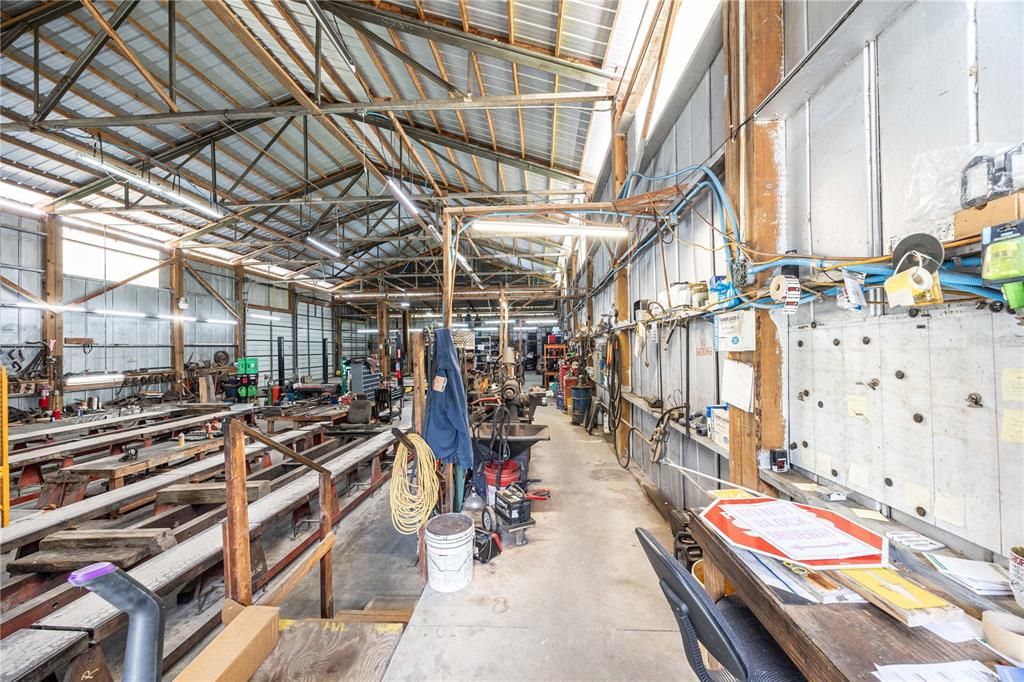 待售: $409,000 (4 贝兹, 2 浴室, 2490 平方英尺)