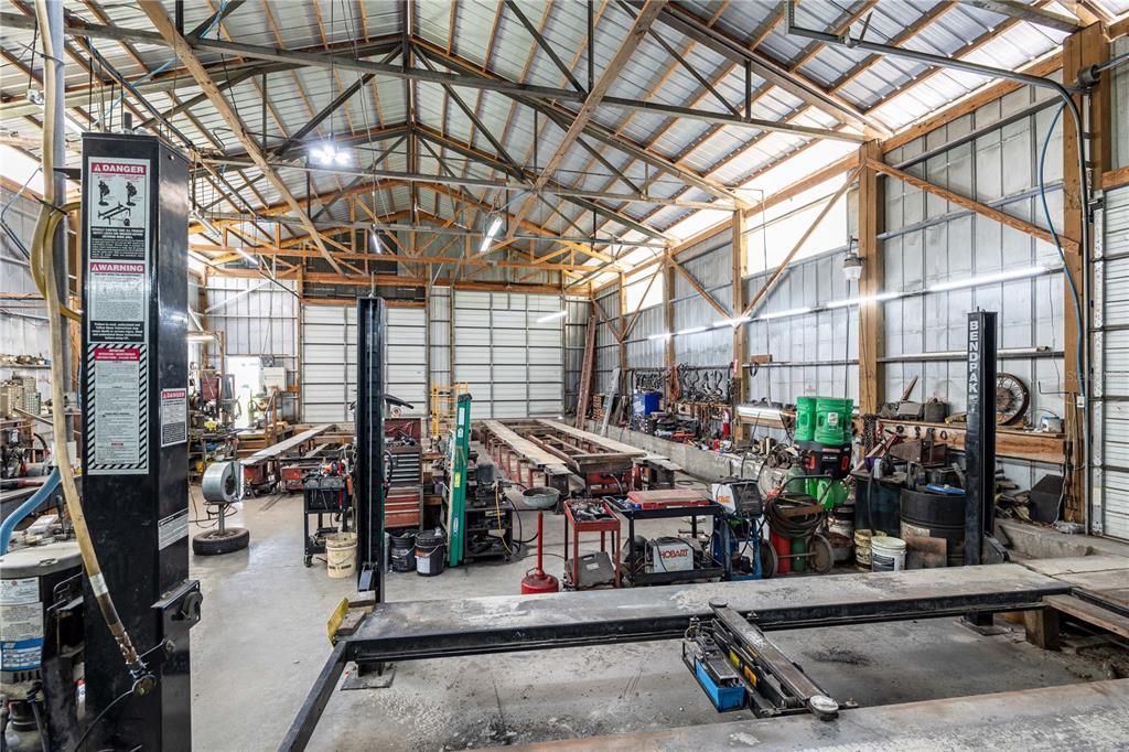 待售: $409,000 (4 贝兹, 2 浴室, 2490 平方英尺)