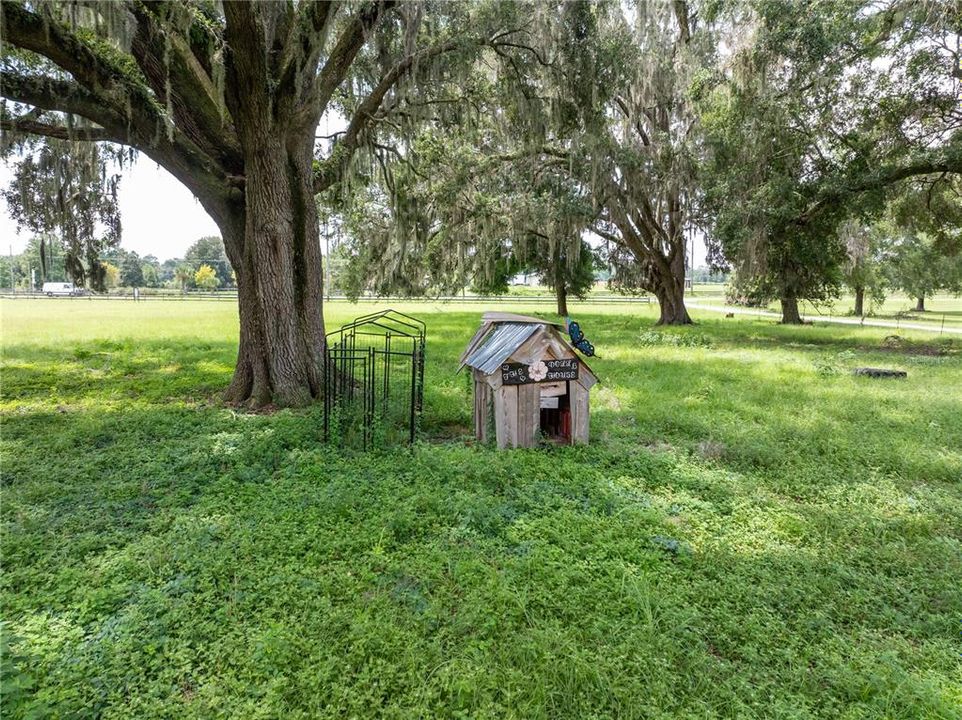 待售: $409,000 (4 贝兹, 2 浴室, 2490 平方英尺)