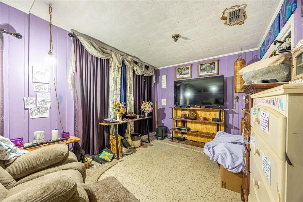 待售: $409,000 (4 贝兹, 2 浴室, 2490 平方英尺)