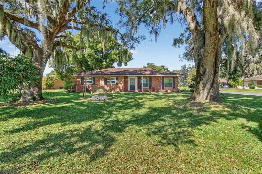 合同活跃: $314,900 (3 贝兹, 2 浴室, 1500 平方英尺)