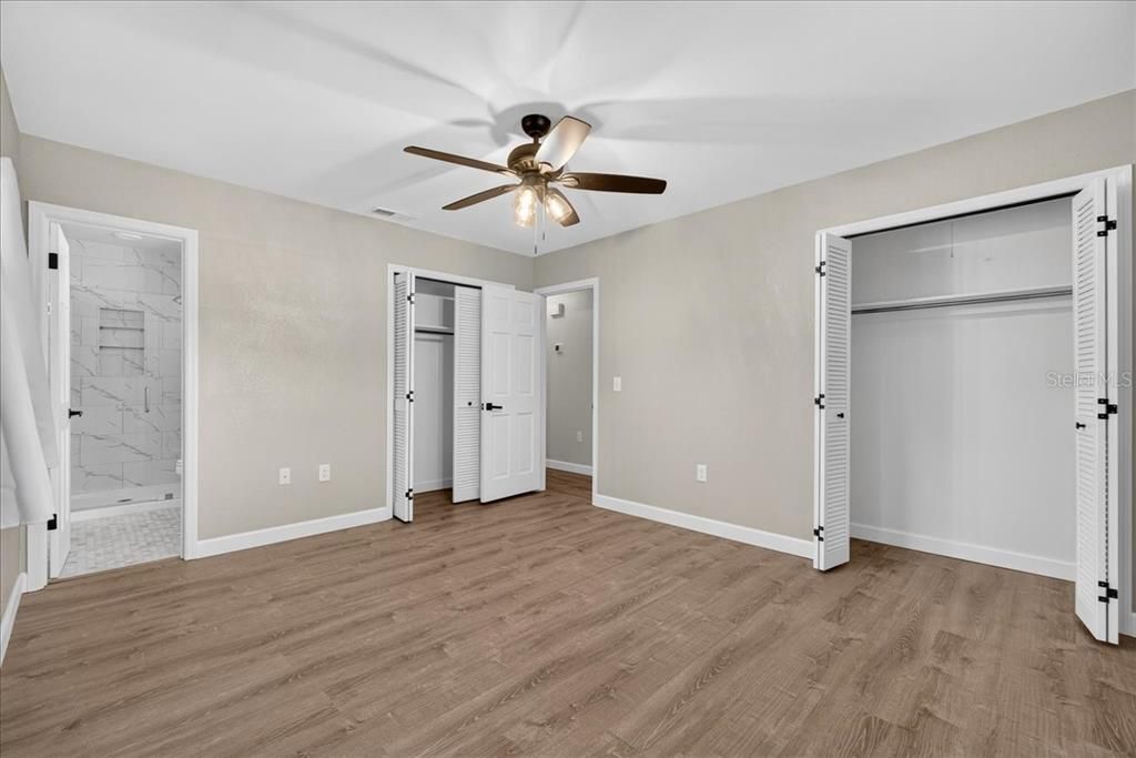 合同活跃: $314,900 (3 贝兹, 2 浴室, 1500 平方英尺)