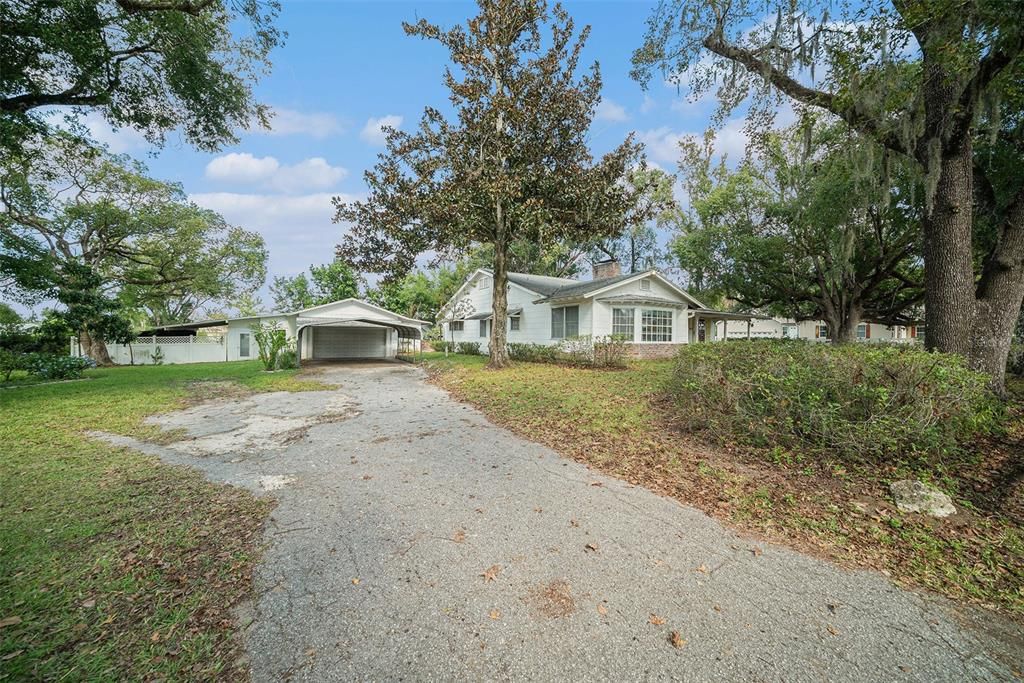 En Venta: $425,000 (3 camas, 2 baños, 2445 Pies cuadrados)