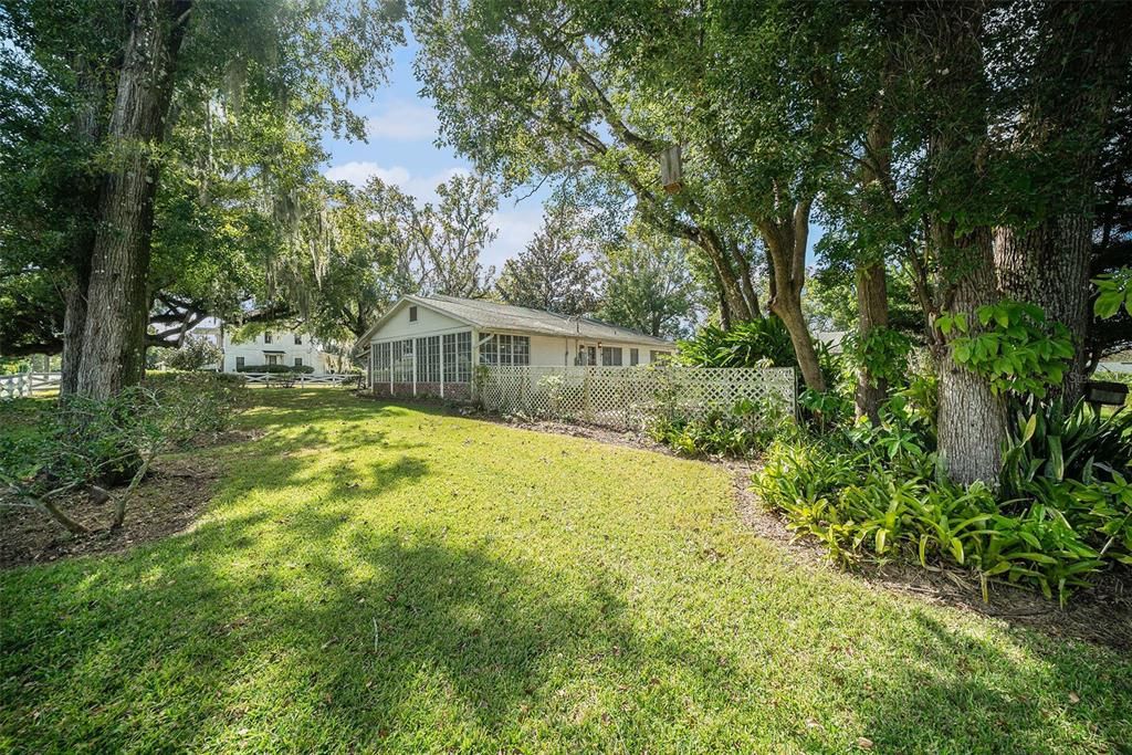 En Venta: $425,000 (3 camas, 2 baños, 2445 Pies cuadrados)