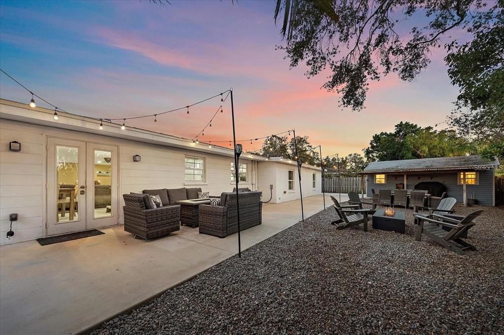 Activo con contrato: $499,000 (3 camas, 2 baños, 1650 Pies cuadrados)