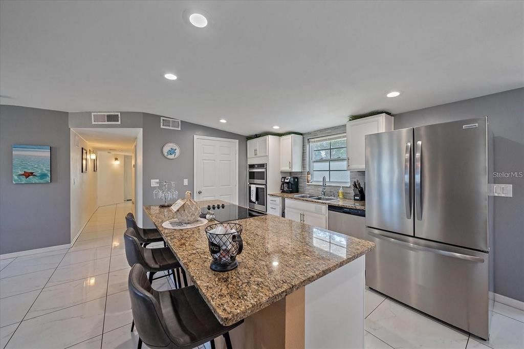 Activo con contrato: $499,000 (3 camas, 2 baños, 1650 Pies cuadrados)