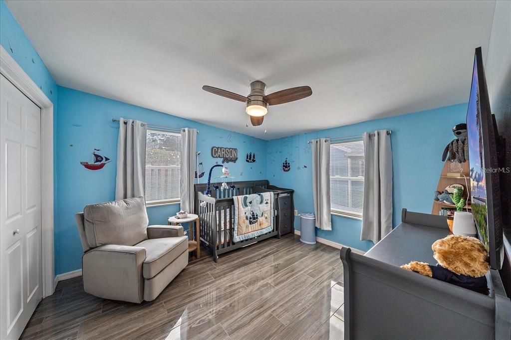 Activo con contrato: $499,000 (3 camas, 2 baños, 1650 Pies cuadrados)