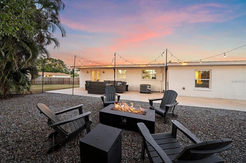 Activo con contrato: $499,000 (3 camas, 2 baños, 1650 Pies cuadrados)