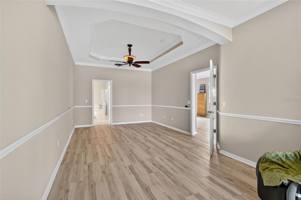 For Rent: $2,650 (3 beds, 2 baths, 1828 Square Feet)