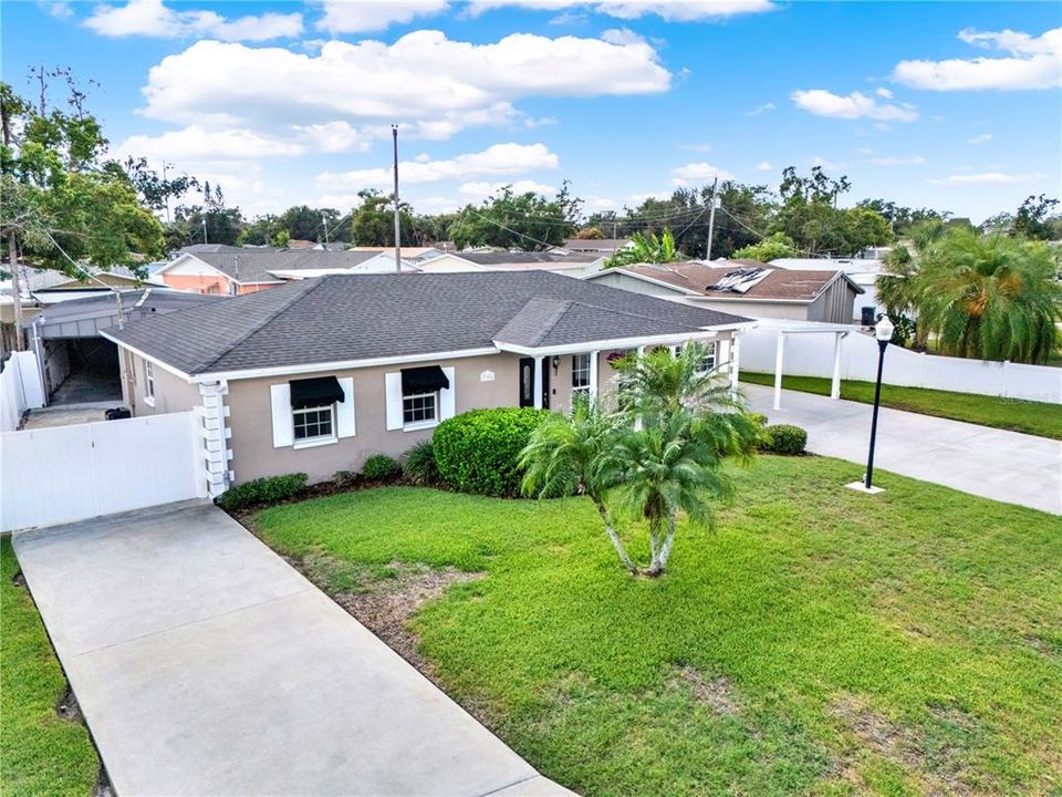 Active With Contract: $399,000 (3 beds, 2 baths, 1920 Square Feet)