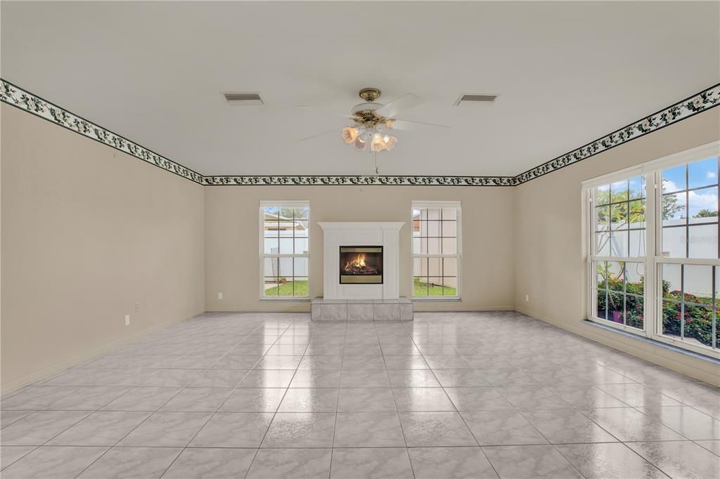 Active With Contract: $399,000 (3 beds, 2 baths, 1920 Square Feet)